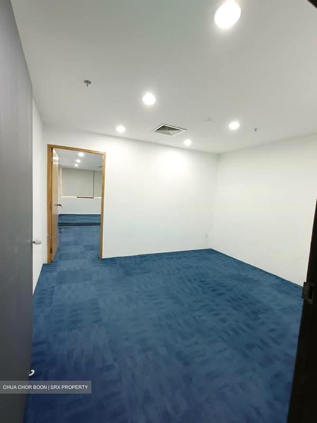 International Plaza (D2), Office #559404731